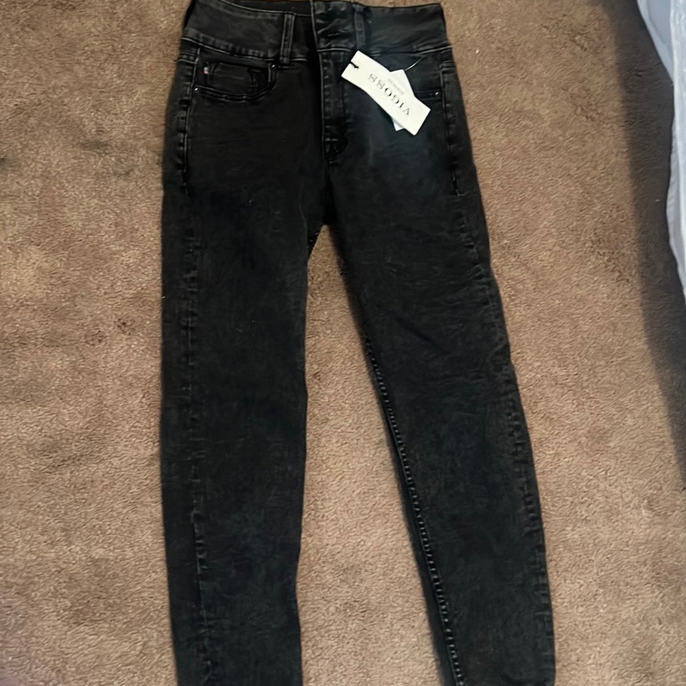 Vigors washed black jeans
